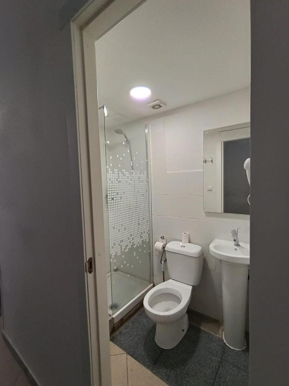 Parsa Residencial House Otel Madrid Dış mekan fotoğraf